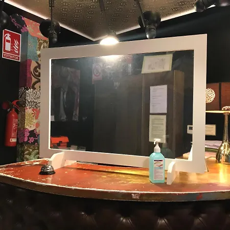 Center Penzion León